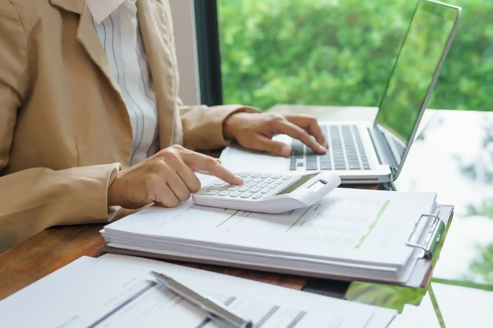 menghitung volume charge