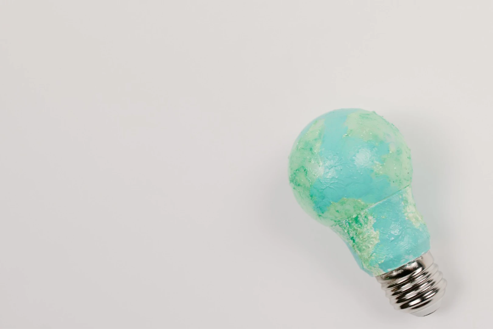 freight forwarder atau shipping line